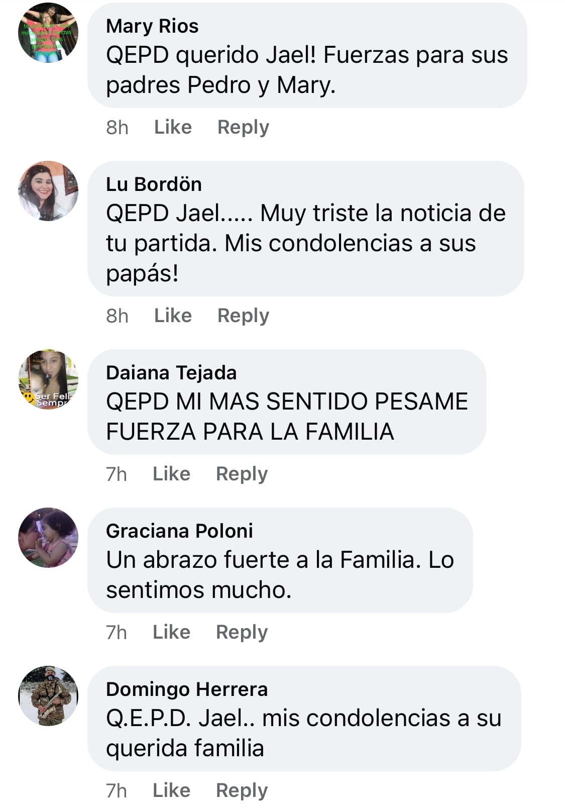 Familiares y amigos lamentaron su partida en las redes sociales.