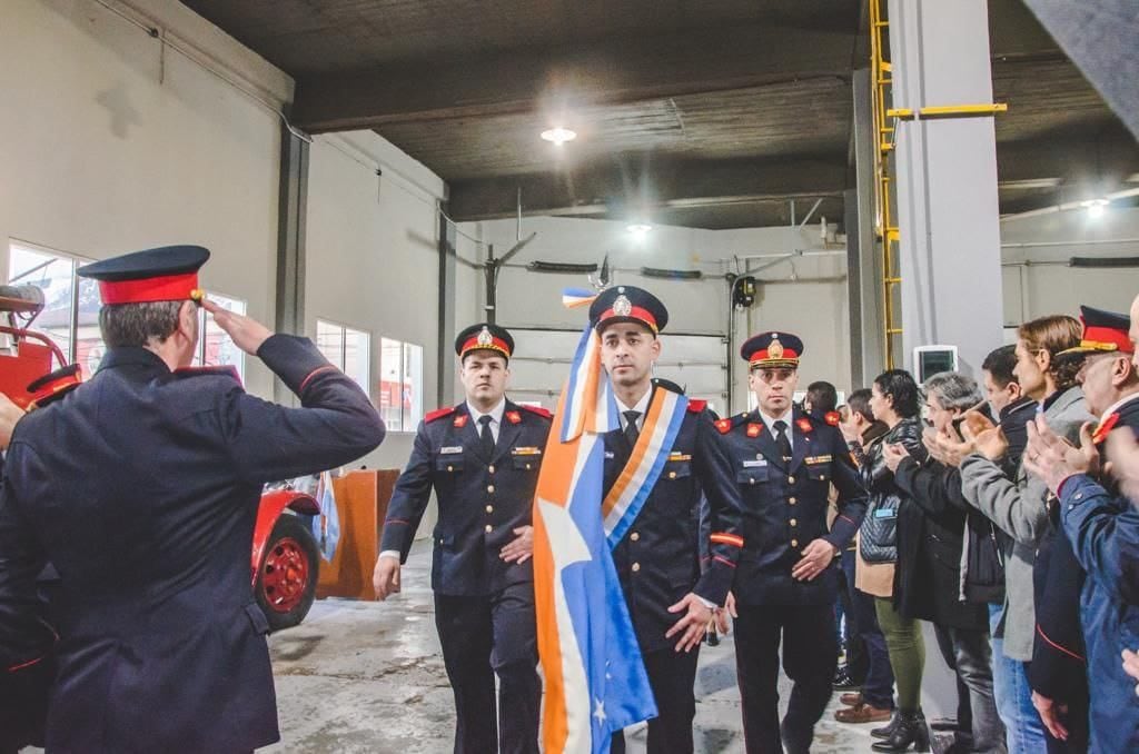 Acto por el Día Nacional del Bombero Voluntario y aniversario del cuartel de Ushuaia