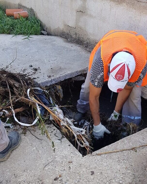 Arreglos en las calles de Carlos Paz tras el temporal. Foto: Municipalidad de Carlos Paz