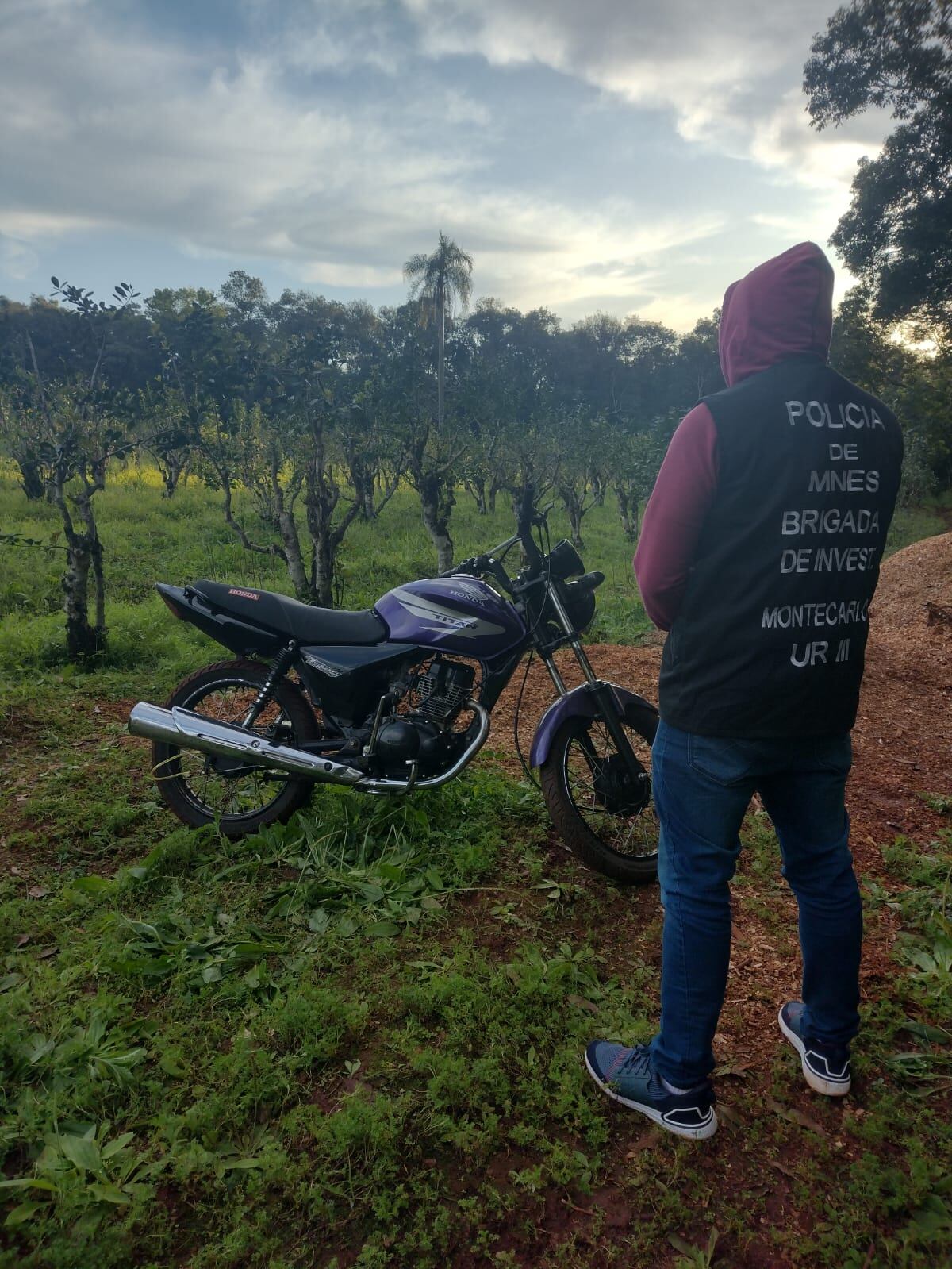 Montecarlo: detuvieron a un joven y recuperaron una motocicleta robada,.