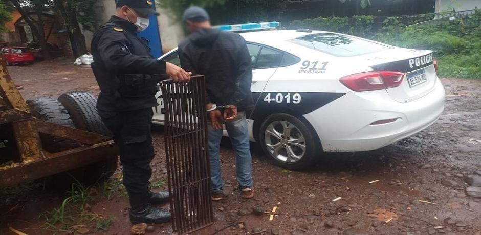 Terminaron detenidos tras sustraer varios objetos en Eldorado.