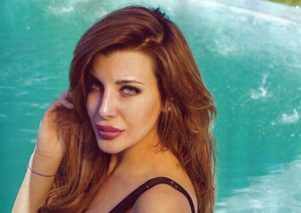 Charlotte Caniggia durante su transformación.