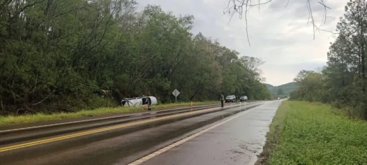Cerro Azul: un herido de gravedad tras un despiste en la ruta 14