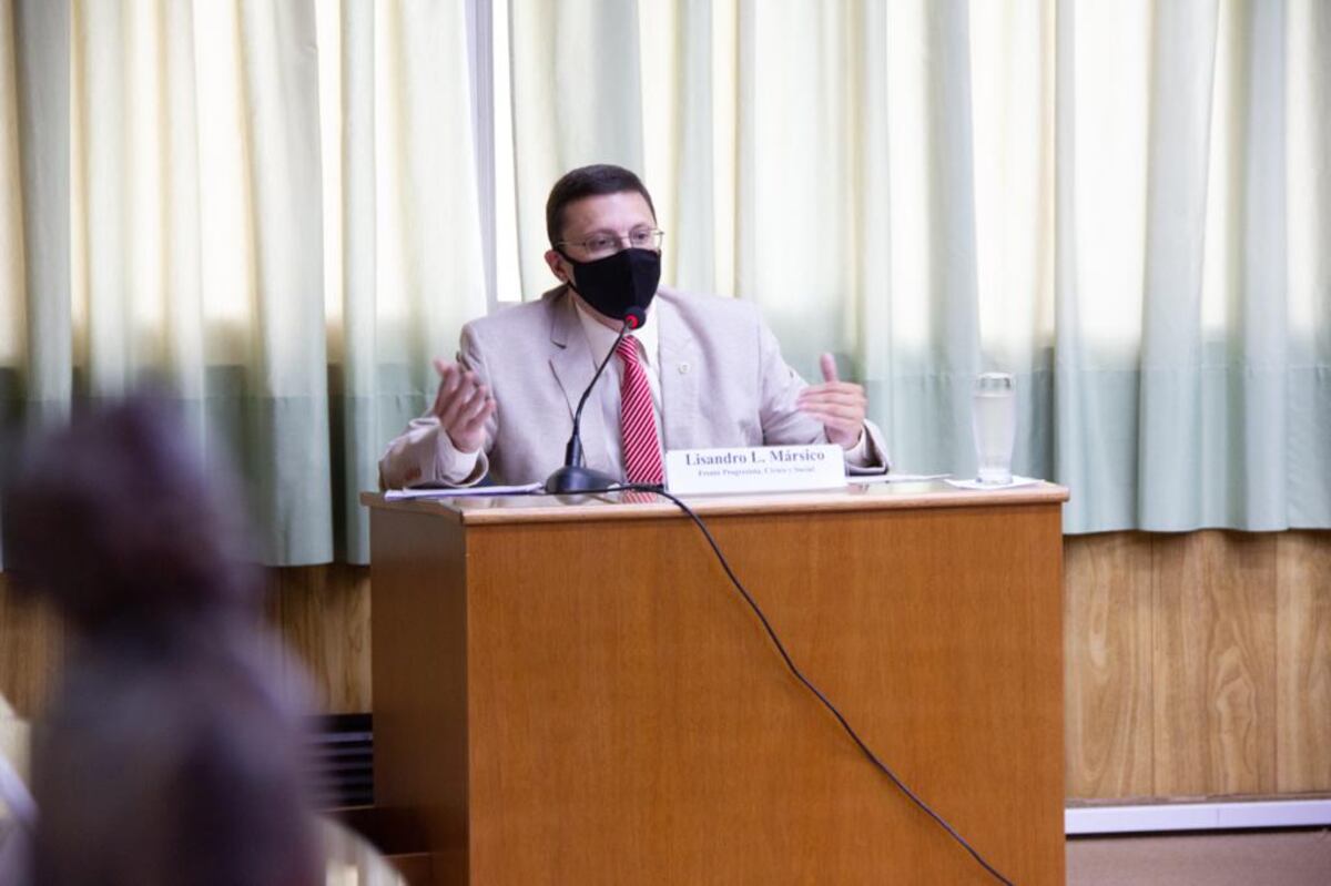 Mársico insiste: “se debe aclarar si hubo o no vacunación irregular en el gabinete municipal”