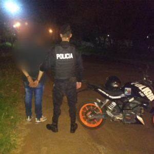 Por violencia contra su padre, terminó tras las rejas.