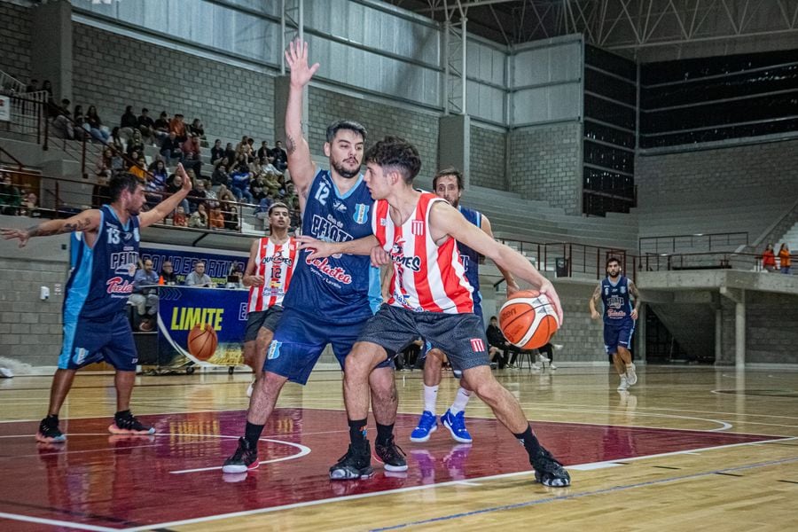 Copa Ciudad De Tres Arroyos: Triunfos de Alumni, Quilmes y Huracán