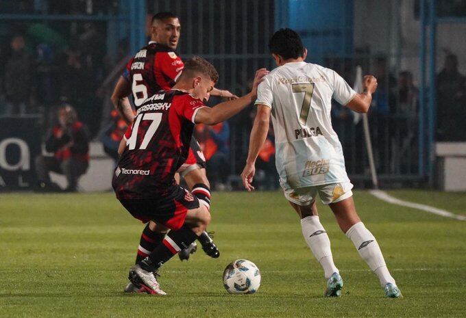 Instituto en su partido ante Atlético Tucumán. (Prensa IACC).