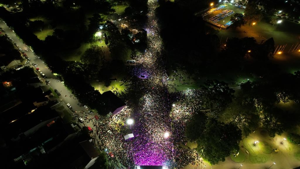 Así fue el masivo recital por los 200 años de Tandil de Los Totora