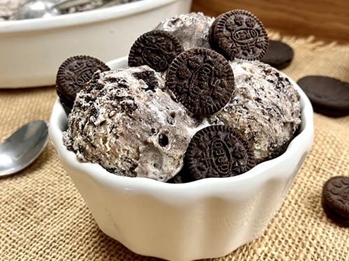 Helado de crema Oreo