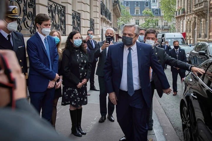 Alberto Fernández en París