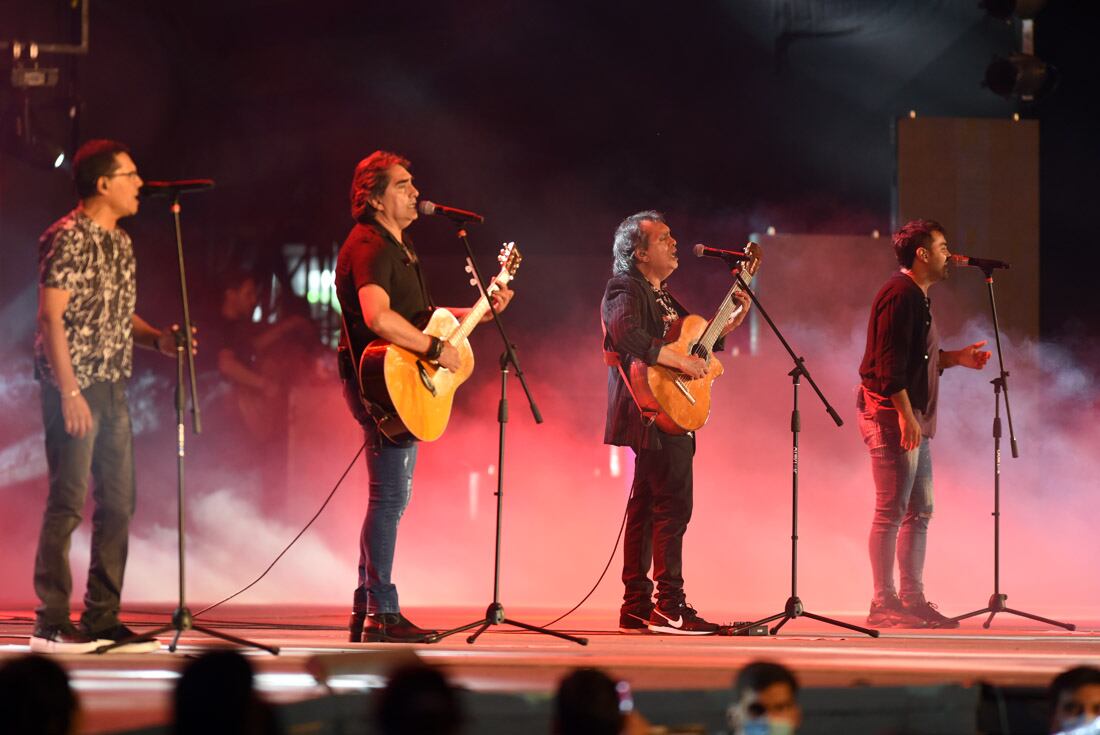 
Los Nocheros. foto Carlos Alberto Romero Pazos