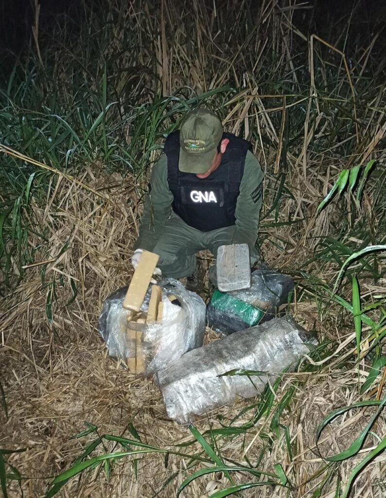 Puerto Esperanza: Gendarmería Nacional incautó marihuana.