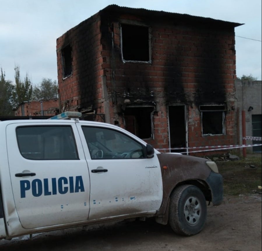 Estado de la vivienda en la que fallecieron tres personas.