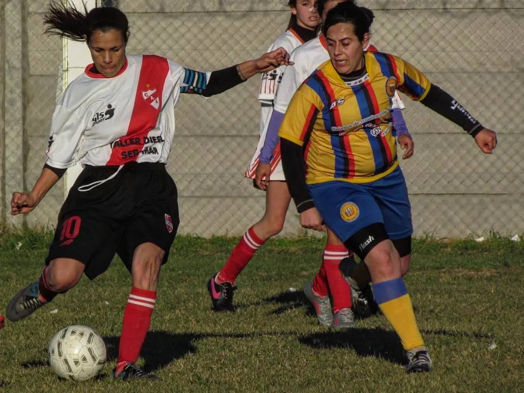 Comenzó el Torneo Oficial de Fútbol Femenino