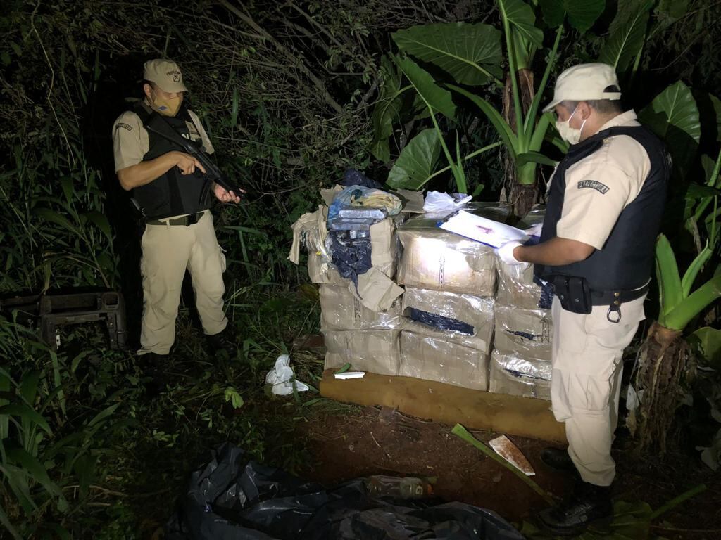 Prefectura Naval Argentina decomisó marihuana en el Departamento Iguazú.