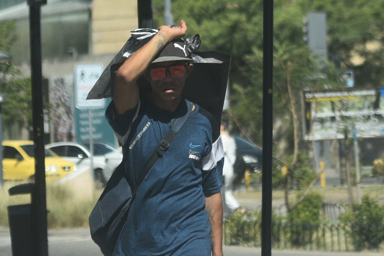 Ola de calor extremo en Córdoba. (Pedro Castillo / La Voz)