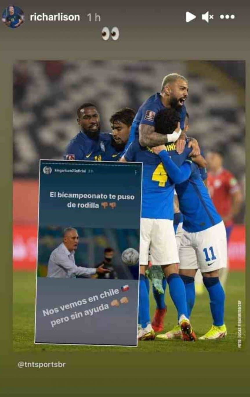 La burla de Richarlison hacia Arturo Vidal.