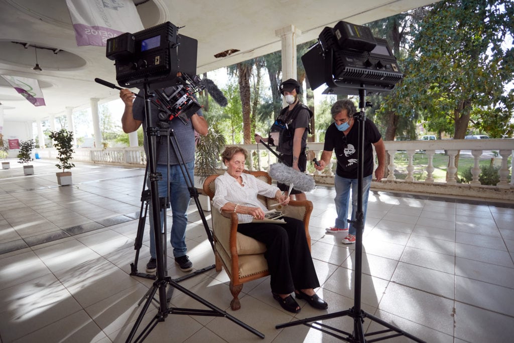 Josefina durante la filmación del audiovisual para la campaña Hecho en Las Heras. Gentileza Marcelo Aguilar/Prensa de Las Heras