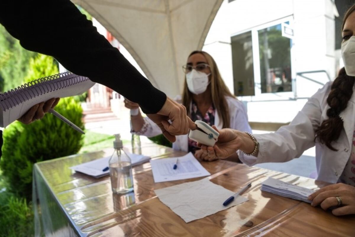 Voluntariado “Codo a Codo”: convocan a estudiantes para seguimiento de pacientes con Covid-19