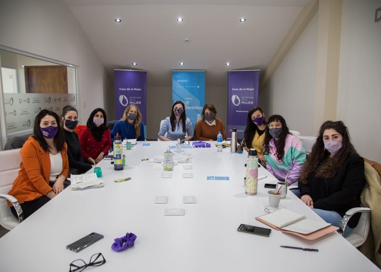 En instalaciones del edificio de la Casa de la Mujer en Ushuaia se ubica la sede del Ministerio de Mujeres, Género y Diversidad de la Nación.