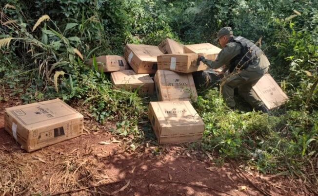 Incautan contrabando de cigarrillos en Colonia Guaraypo.