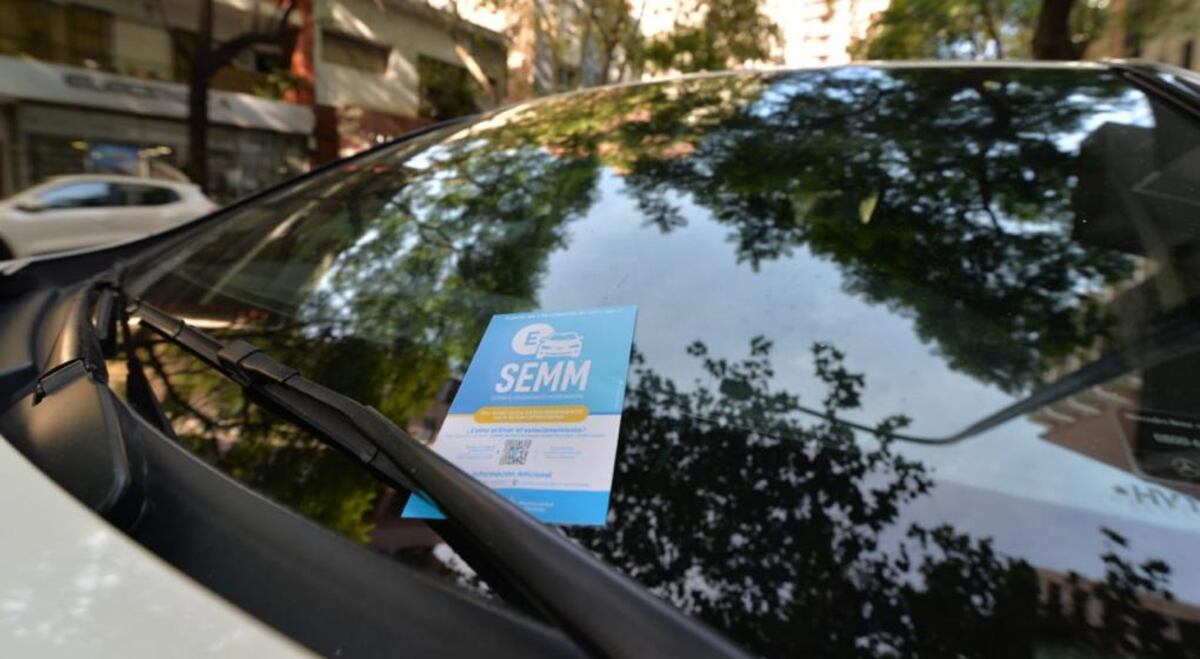 Córdoba: entran en vigencia las multas en el estacionamiento medido