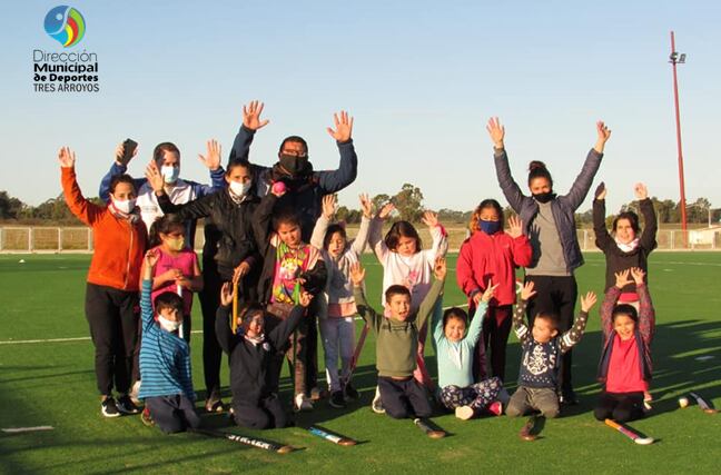 Escuelita barrial de Hockey sobre Césped