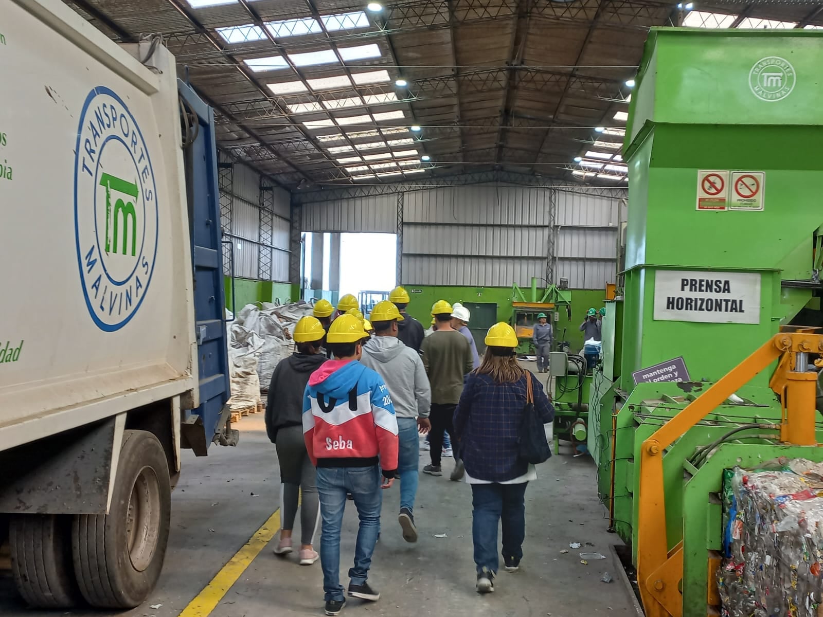 Alumnos de la Escuela Secundaria Nº 2 de Tres Arroyos visitaron la Planta de Separación de Residuos