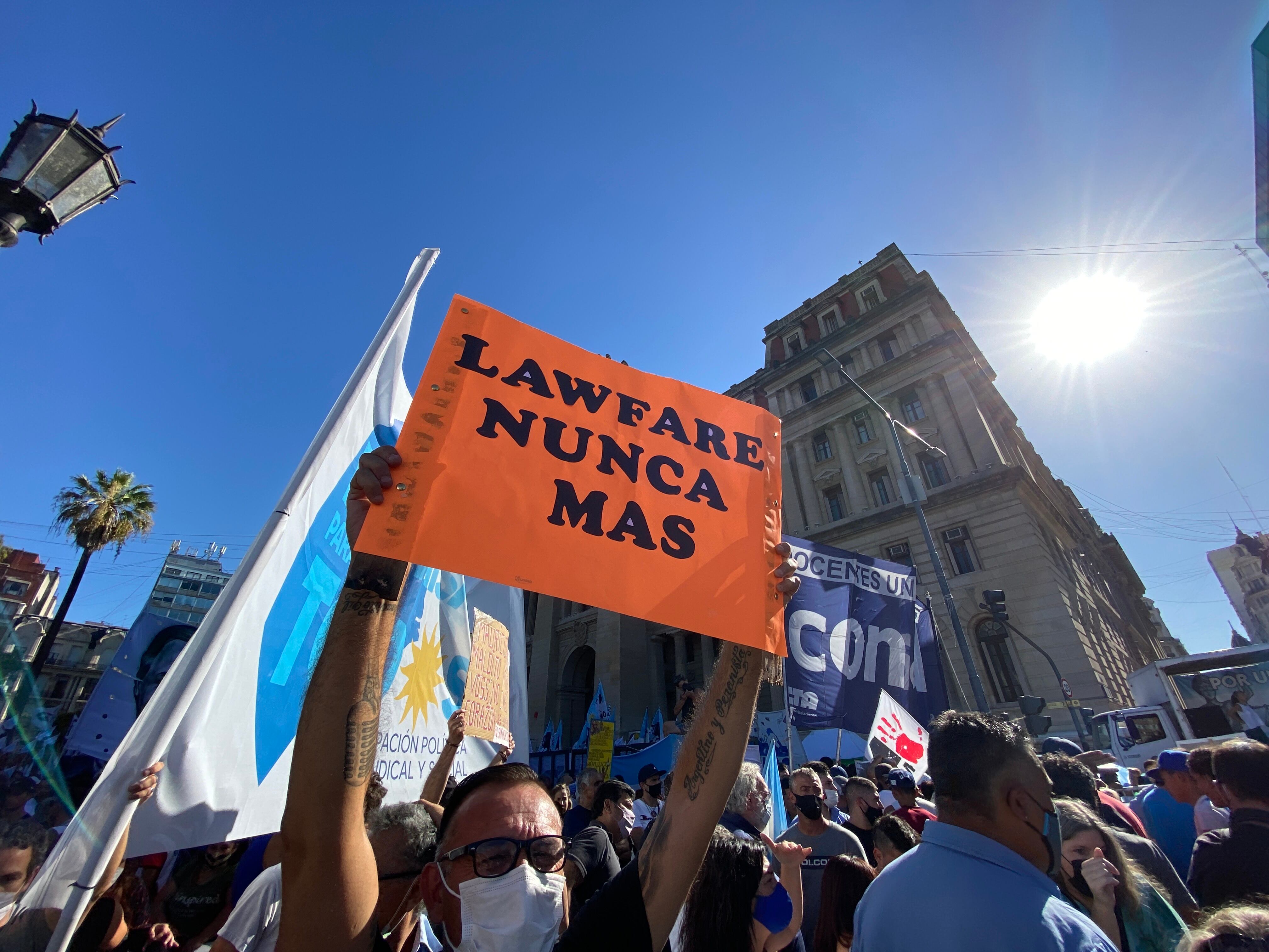 Marcha contra la Corte Suprema de Justicia frente al palacio de Justicia en febrero pasado. 