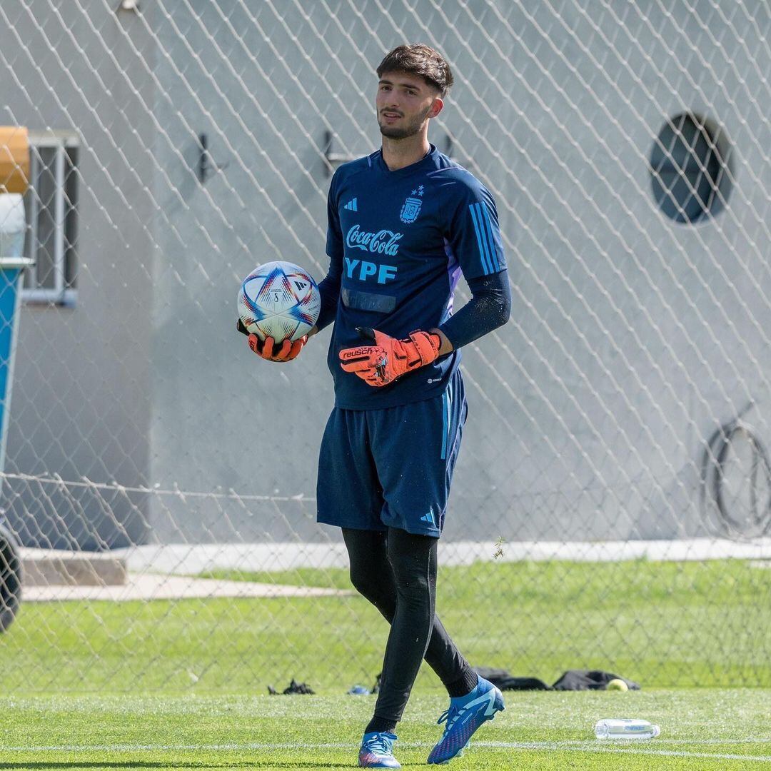 Santino Barbi arquero seleccion Argentina Sub 20