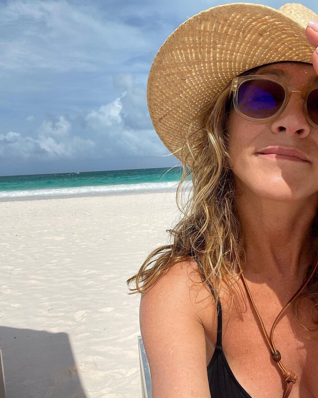 Jennifer Aniston brilló en bikini.