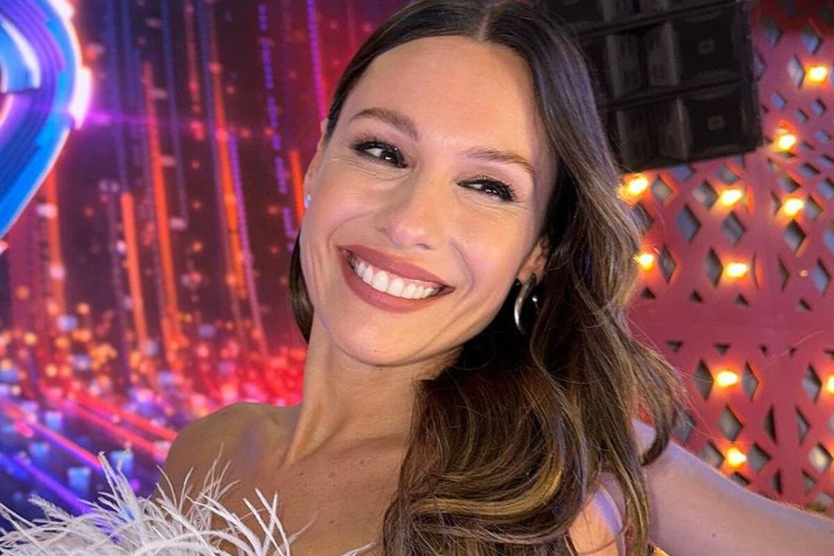 Con un look inspirado en una película, Pampita conquistó corazones en la pista del Bailando