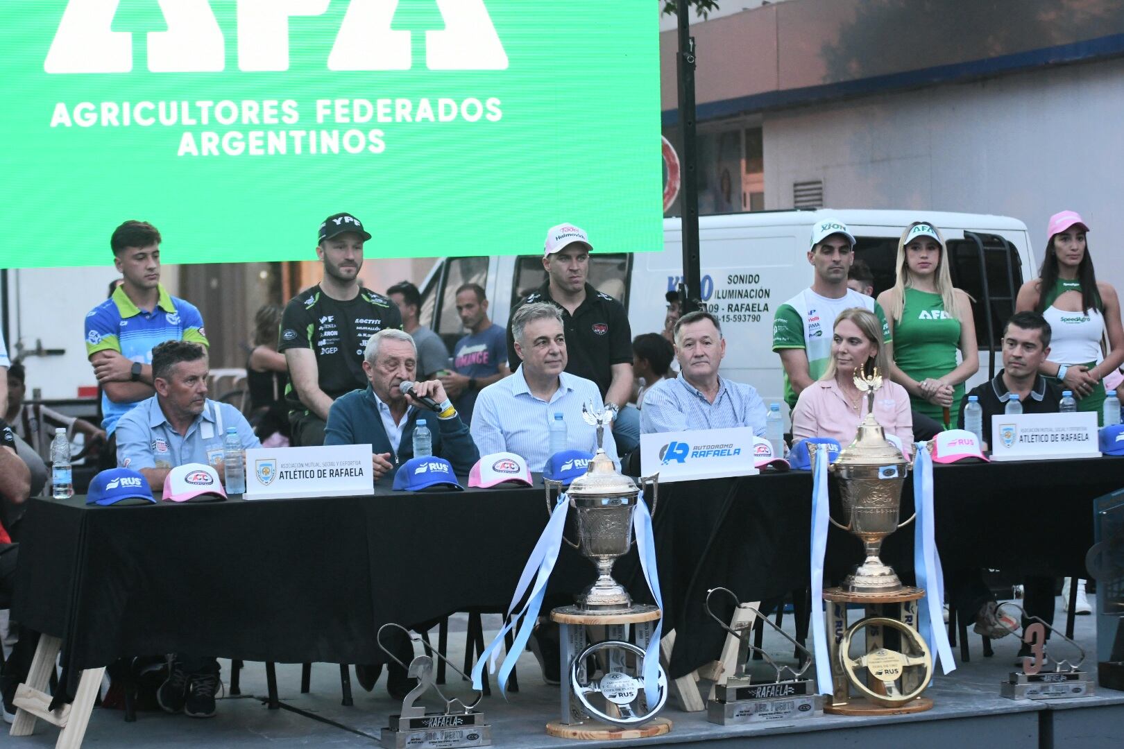 Conferencia de prensa con la presentación de la carrera del TC en Rafaela