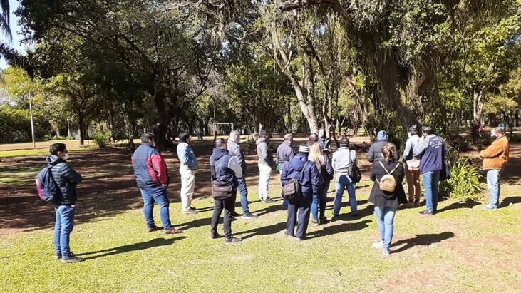 Posadas: jornada de capacitación en restauración ambiental a agentes municipales.