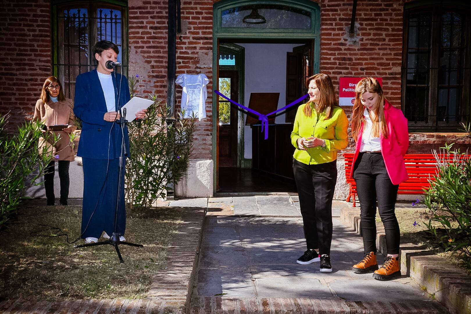 Lucía Gómez recibió a la Ministra de Género y Diversidad de la Provincia