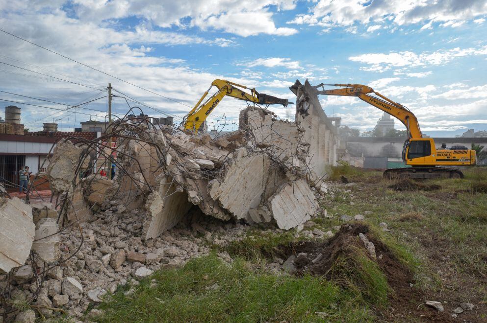 Comenzaron los trabajos de demolición de la excárcel de Encausados (Prensa Gobierno)