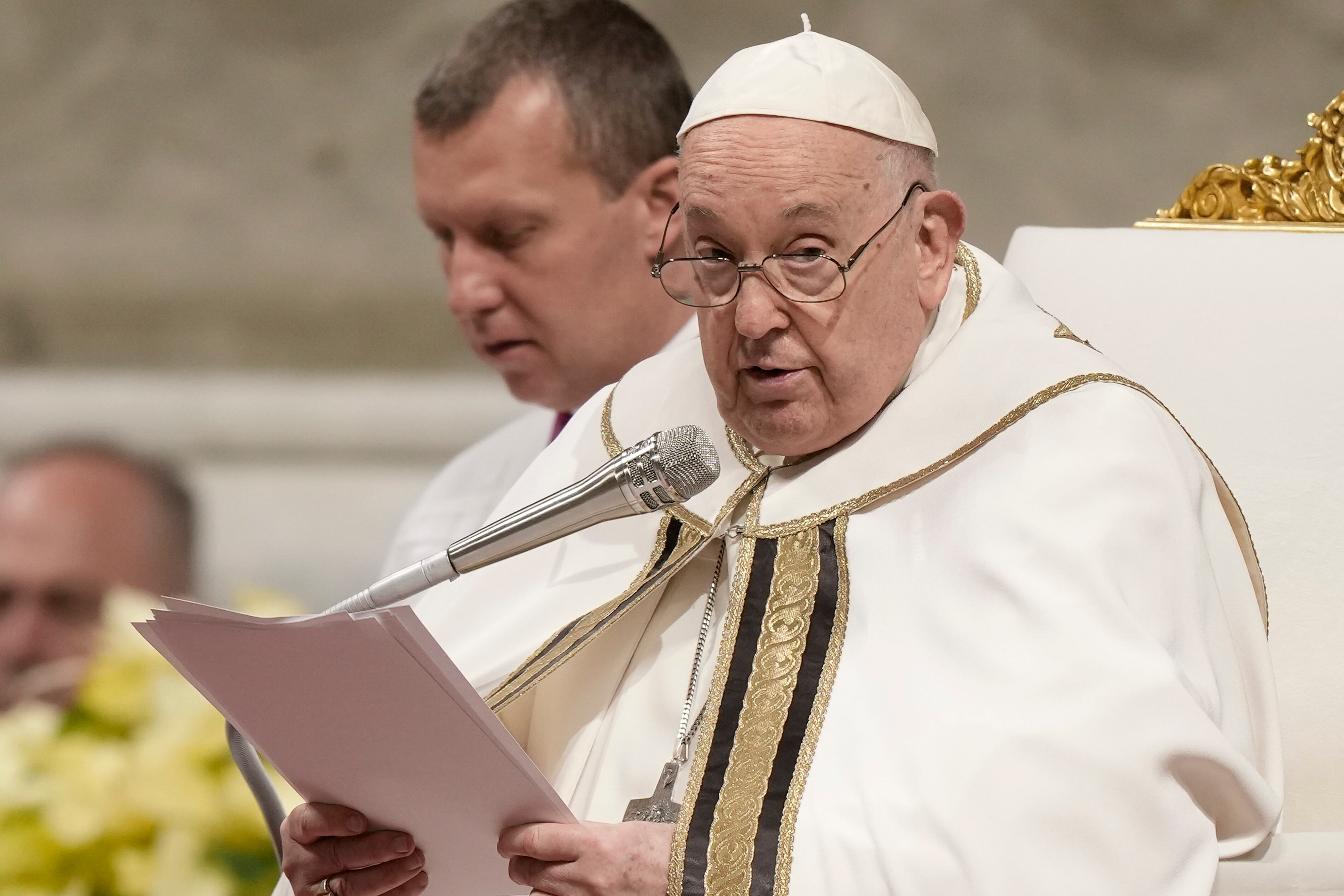 Papa: Francisco niega renuncia y adelanta ir a Argentina.