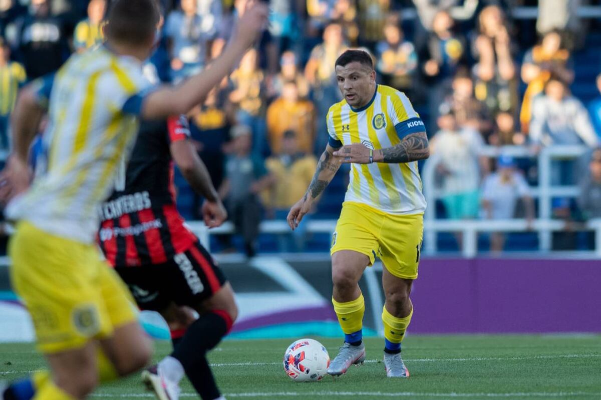 Rosario Central mantiene a Emiliano Vecchio entre las bajas por lesión