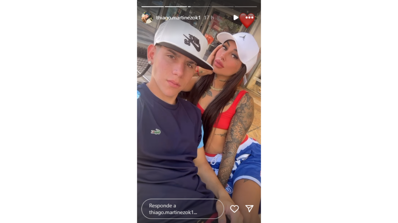 Tamara Báez junto a su novio, Thiago Martínez.