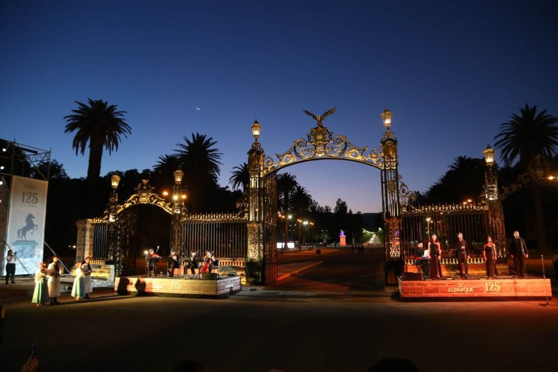 Fesejos por el 125 aniversario del Parque General San Martín.