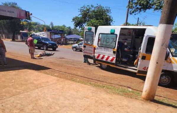 Eldorado: despistó con su motocicleta sobre avenida San Martín.