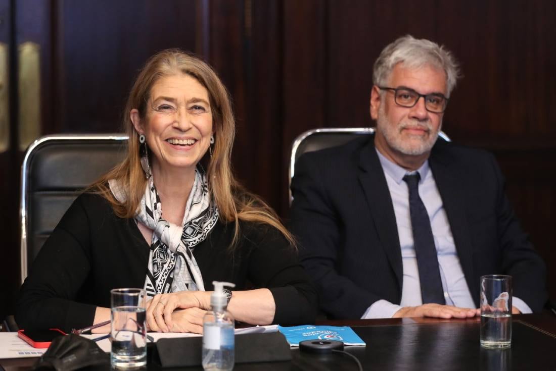 La subsecretaria de Comercio Interior, en una de las últimas reuniones junto a su ahora ex jefe, Roberto Feletti.