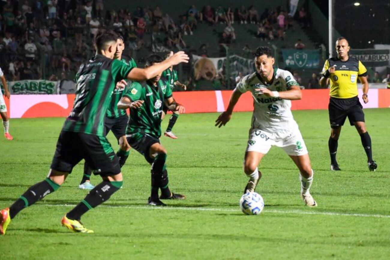 Sarmiento empató 1-1 ante San Martín de San Juan por la cuarta jornada de la Zona B en el Torneo Apertura de la Liga Profesional. (Prensa Sarmiento)