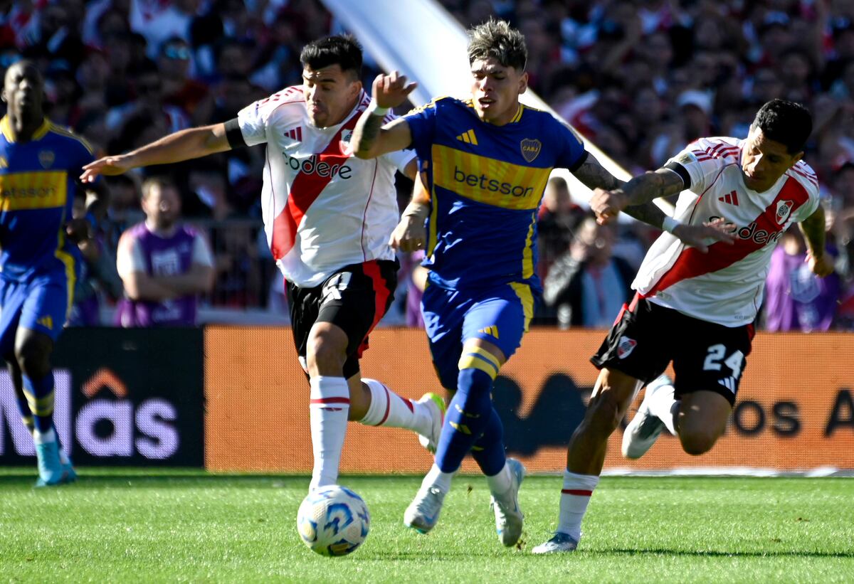 Cómo va a salir el Superclásico entre Boca y River, según la inteligencia artificial