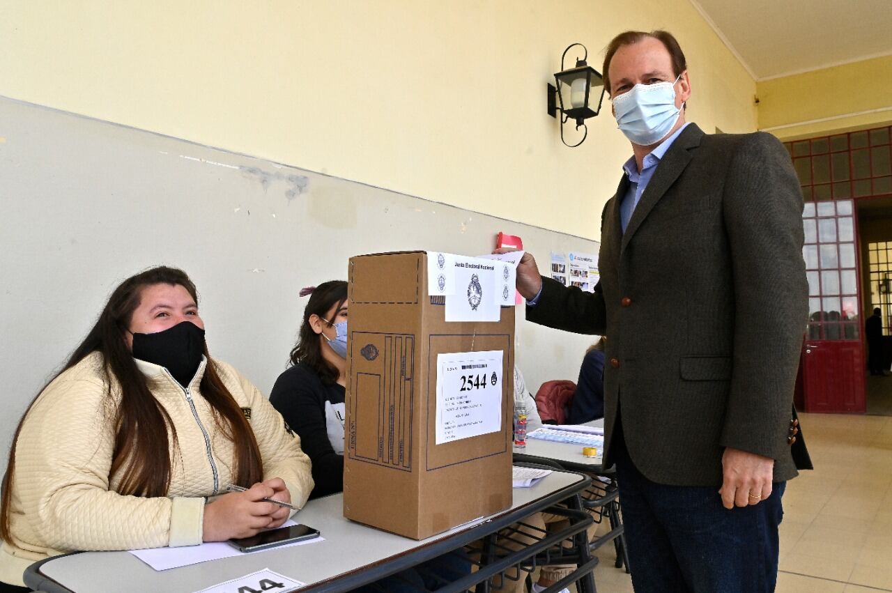 Gustavo Bordet votó en Concordia.