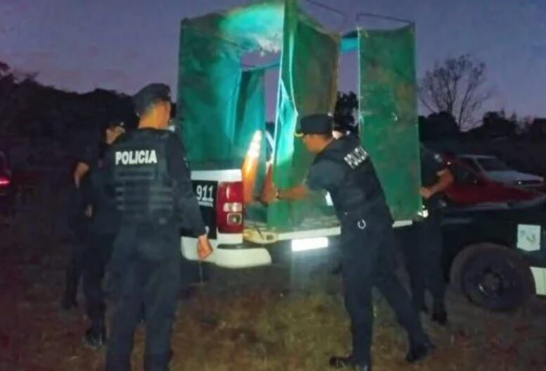 Frustran peleas y apuestas de gallos clandestinas en una chacra de Almafuerte.