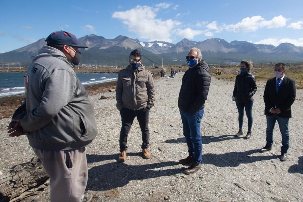 En Ushuaia se llevó adelante el 2° Torneo de Pesca del Róbalo con más de 100 participantes.