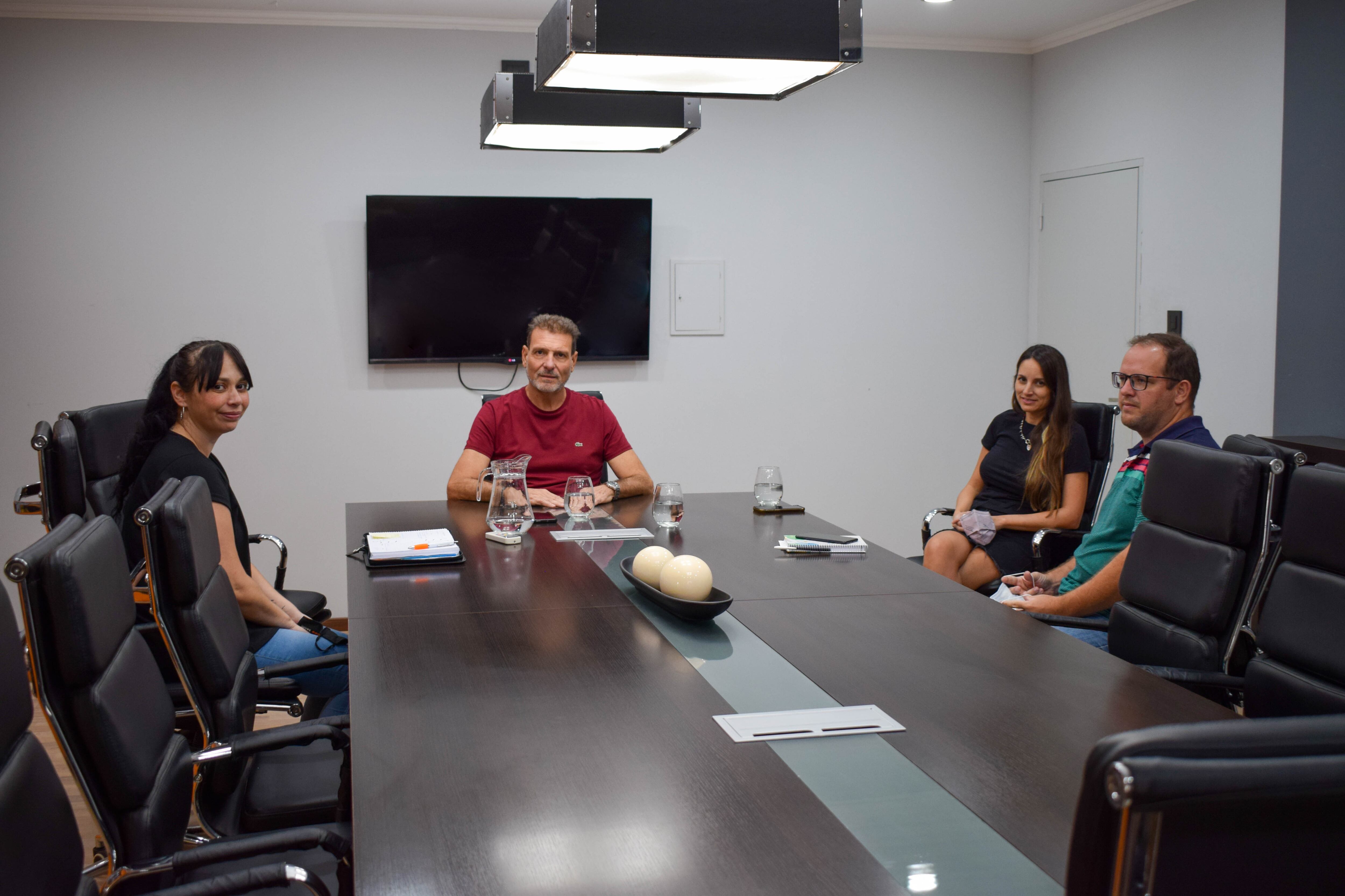 Darío Cocco mantuvo un encuentro con Paz Caruso, José Bruno; y Anahí Raffaelli,