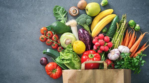 Las frutas y verduras habrían aumentado más de un 8% según los analistas privados en enero.