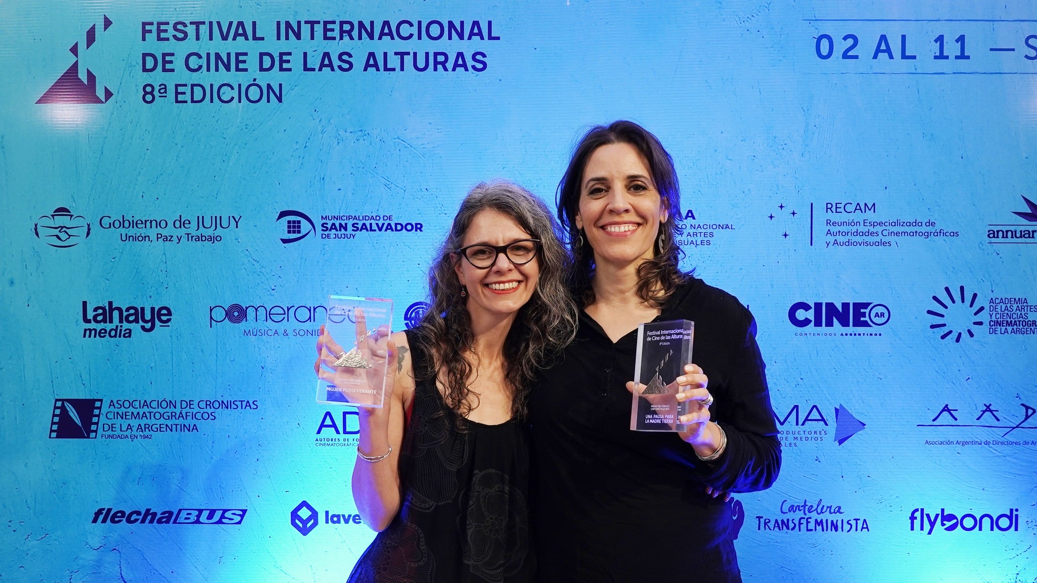 Premio del Público en la Competencia internacional de largometraje de documental: "Mujer perseverante", de Soledad San Julián (Argentina). Premio del Público en Competencia Cortos NOA: "Una pausa para la Madre Tierra", de Aldana Loiseau (Jujuy)